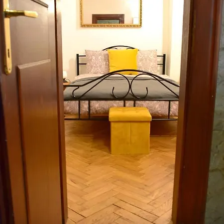 Apartment Lesser Town! Prag